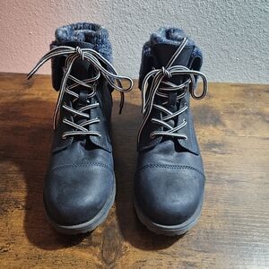 White Mountain‎ Sandro Boot With Knit Cuff Women's Size 8M